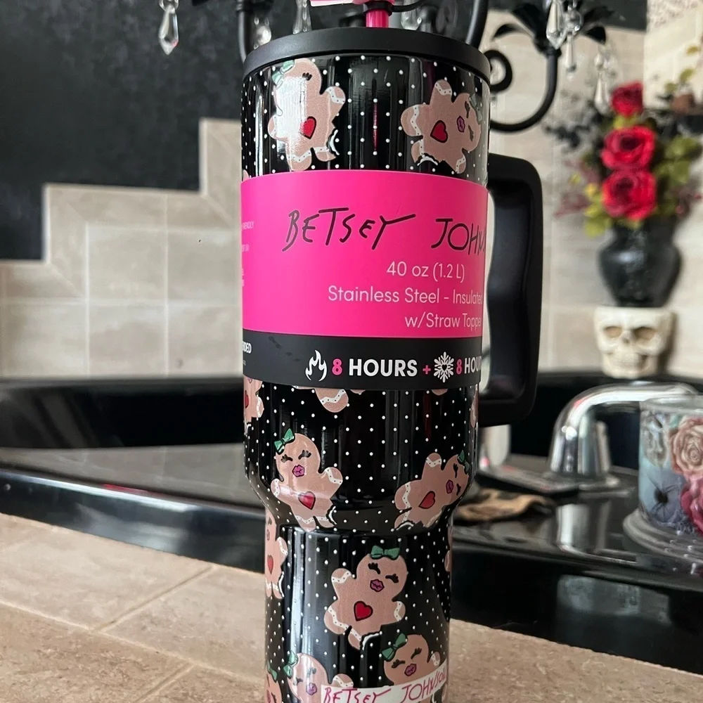 🤍🖤 Betsey Johnson 40oz Insulated Stainless Steel gingerbread Tumbler - NWT🤍🖤